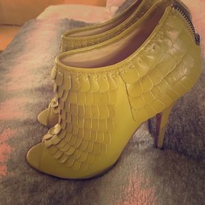 L.A.M.B. By Gwen Stefani